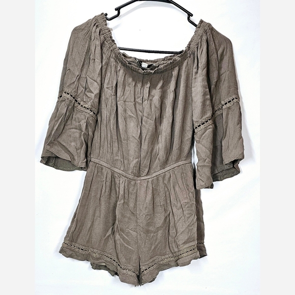 Small HAUTE MONDE Olive Grey Romper - Picture 1 of 2